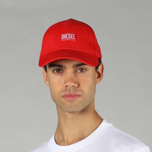 GORRA ROJA CORRY-JACQ-WASH DIESEL
